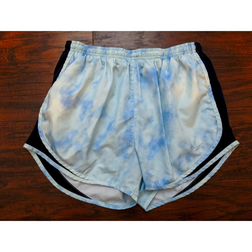 Nike tempo shorts